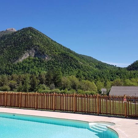 Camping Les Auches Ancelle Esterno foto