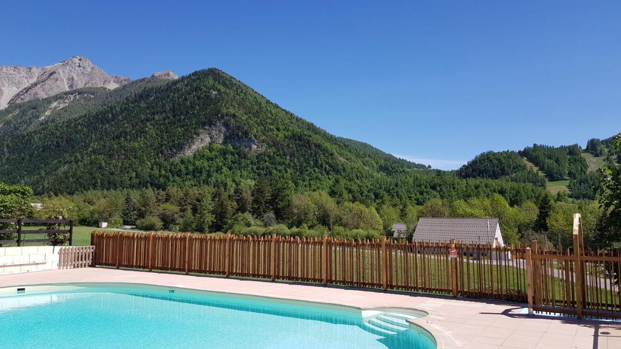 Camping Les Auches Ancelle Esterno foto