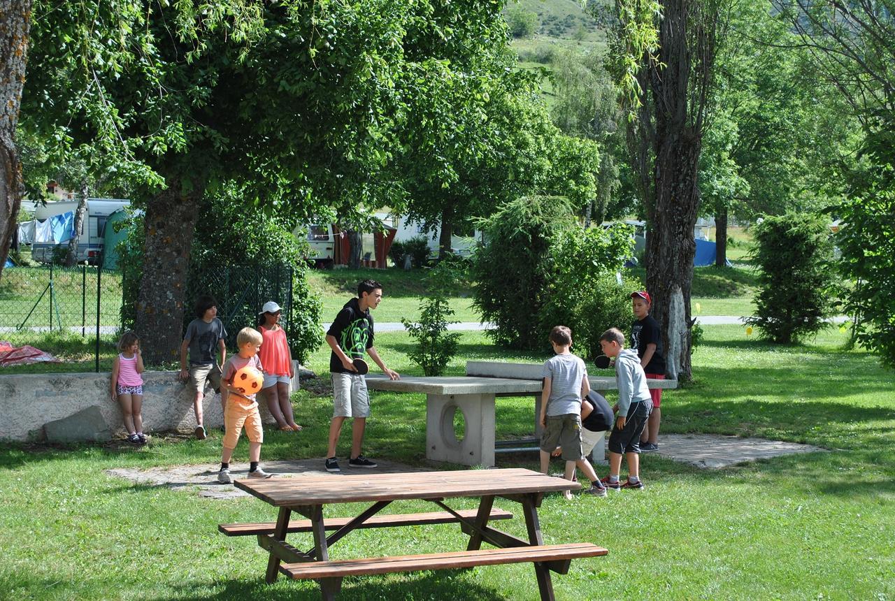 Camping Les Auches Ancelle Esterno foto