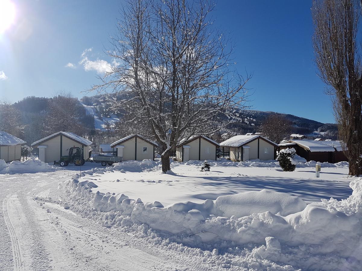 Camping Les Auches Ancelle Esterno foto